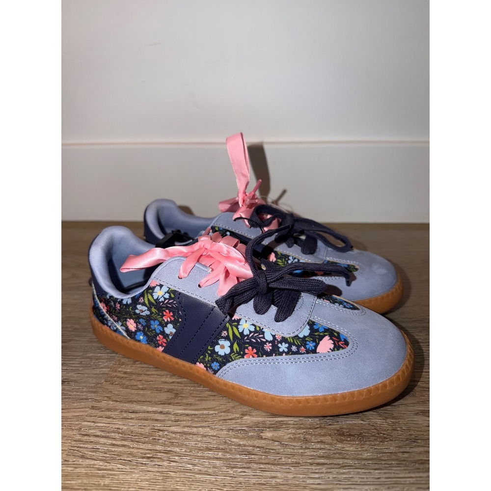 Girl sneakers size 2